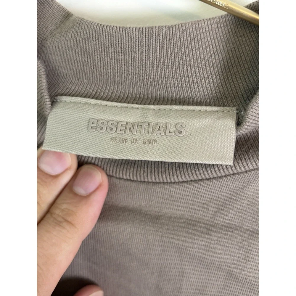 Fear of God Essentials Kids Fleece Crewneck, Desert Taupe, Size 2/3